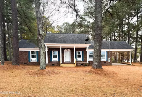 1955 Reges Store Rd, Nashville, NC 27856