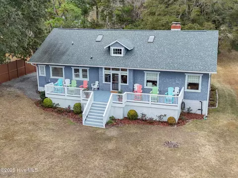 1592 Village Point Rd SW, Shallotte, NC 28470