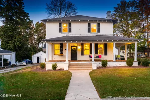 807 E 3rd St, Greenville, NC 27858