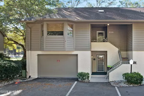 212 Kings Trl # A, Sunset Beach, NC 28468