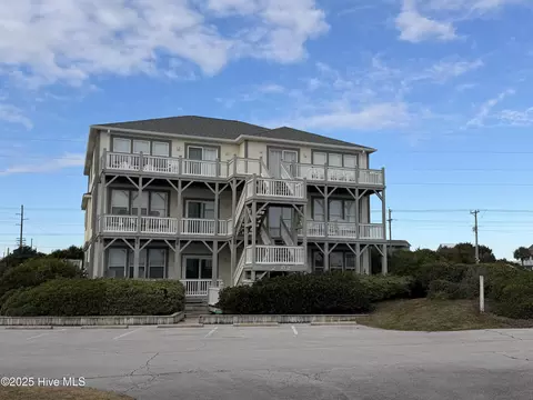 2802 Pier Pointe Dr, Emerald Isle, NC 28594