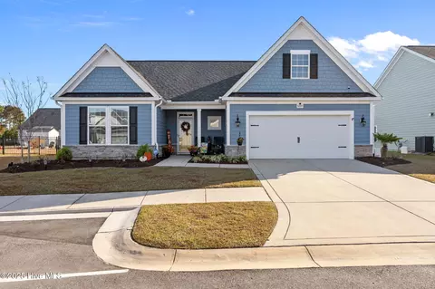 5229 National Garden Trl, Winnabow, NC 28479