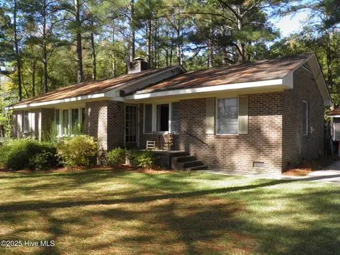 126 Douglas St, Rocky Mount, NC 27804