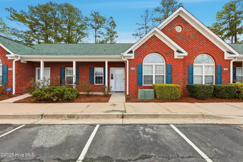 1508 Honeybee Ln, Wilmington, NC 28412