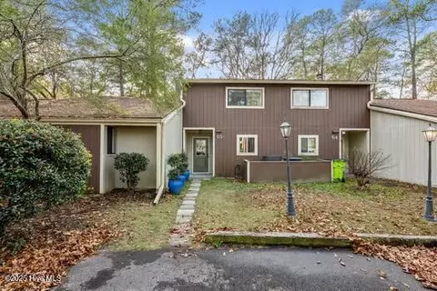 65 Quarterdeck Townes, New Bern, NC 28562