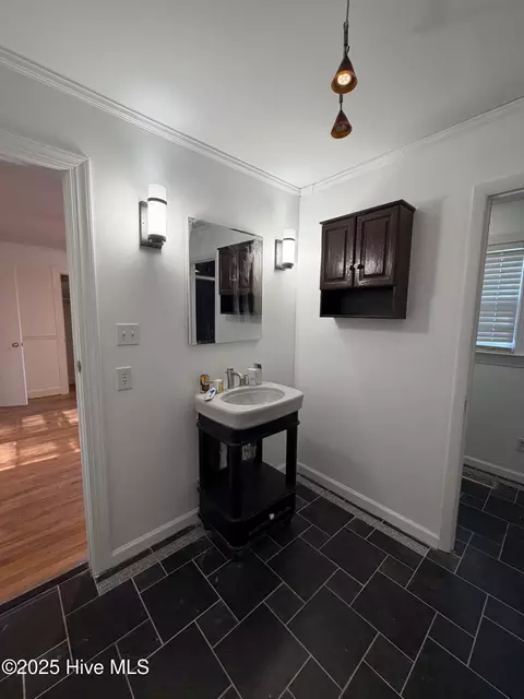 Bath - 106 S 5th St, Macclesfield, NC 27852 photo 1 of 3
