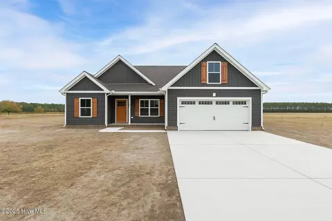 500 Sharber Ln, Elizabeth City, NC 27909