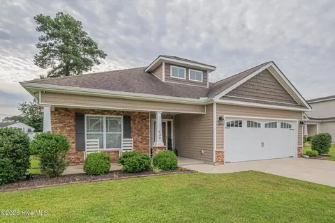 639 Brookfield Dr, Winterville, NC 28590
