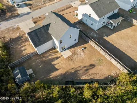 View/Area - 406 Elgin Rd, Hubert, NC 28539 photo 4 of 9