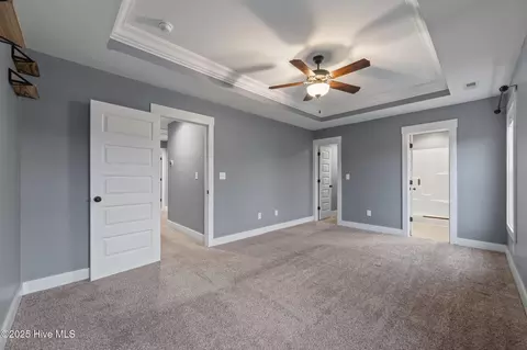 Bedroom - 406 Elgin Rd, Hubert, NC 28539 photo 3 of 10