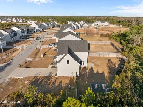 View/Area - 406 Elgin Rd, Hubert, NC 28539 photo 5 of 9