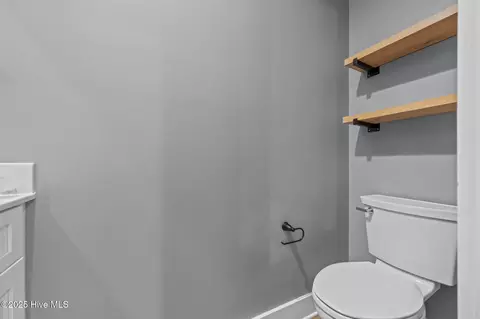 Bath - 406 Elgin Rd, Hubert, NC 28539 photo 1 of 8
