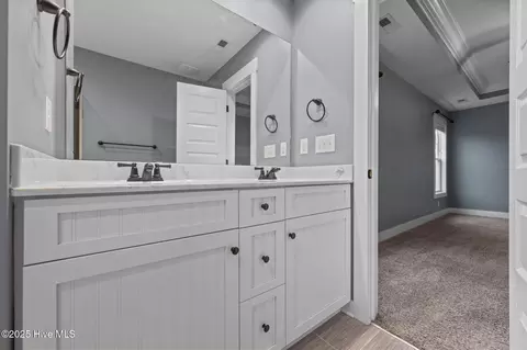 Bath - 406 Elgin Rd, Hubert, NC 28539 photo 4 of 8