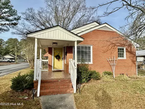 600 Church St, Scotland Neck, NC 27874