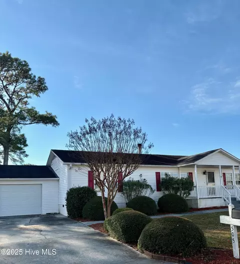 505 Capeside Dr, Wilmington, NC 28412