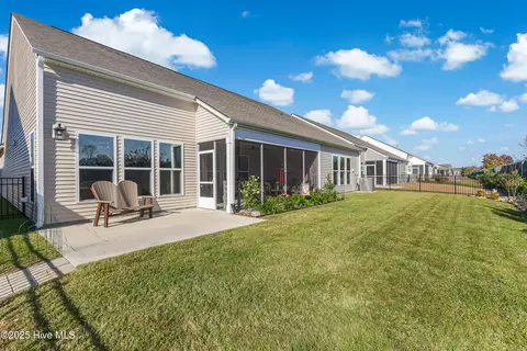 Exterior - 113 Eagle Claw Dr, Calabash, NC 28467 photo 7 of 10