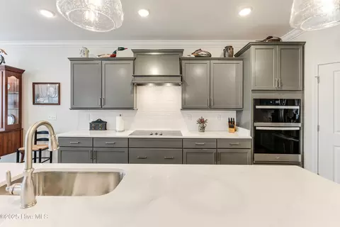 Kitchen - 113 Eagle Claw Dr, Calabash, NC 28467 photo 2 of 5