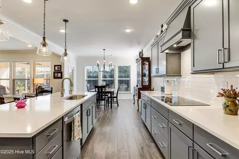Kitchen - 113 Eagle Claw Dr, Calabash, NC 28467 photo 3 of 5