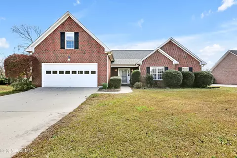 2712 White Rd, Wilmington, NC 28411