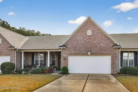 3006 Braewood Ct, Leland, NC 28451