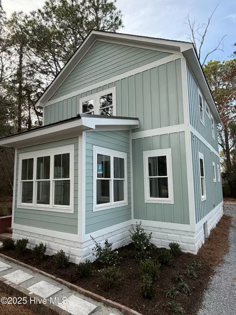 760 N May St, Southern Pines, NC 28387