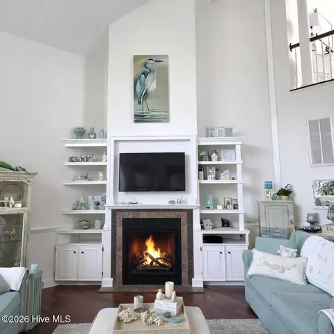 Living - 125 Tower Ln, Kill Devil Hills, NC 27948 photo 6 of 8