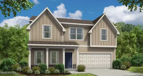 291 Enfield Dr, Carthage, NC 28327