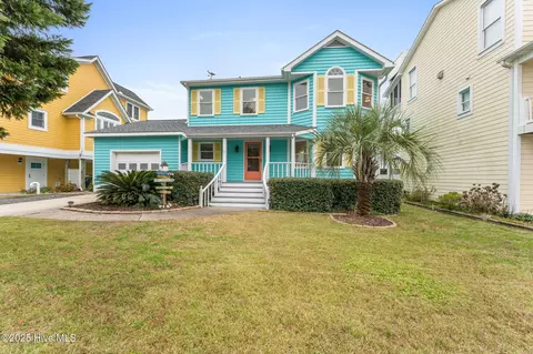 142 Carolina Ave, Holden Beach, NC 28462