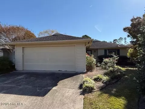 6016 Cedar Ridge Dr, Wilmington, NC 28405