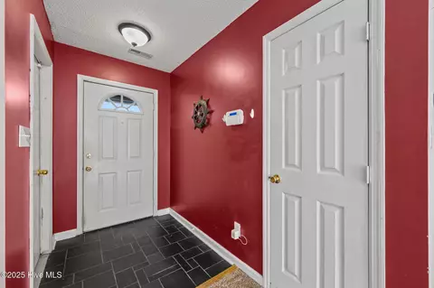164 Parnell Rd, Hubert, NC 28539 photo 2