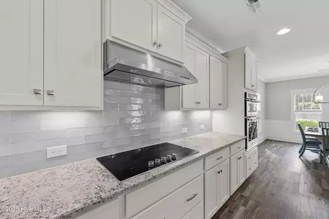 Kitchen - 778 Avila Ave, Hampstead, NC 28443 photo 4 of 4