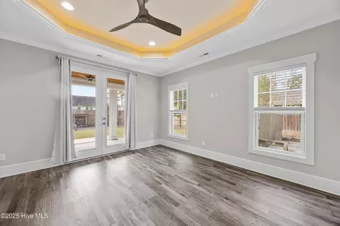 Living - 778 Avila Ave, Hampstead, NC 28443 photo 4 of 4
