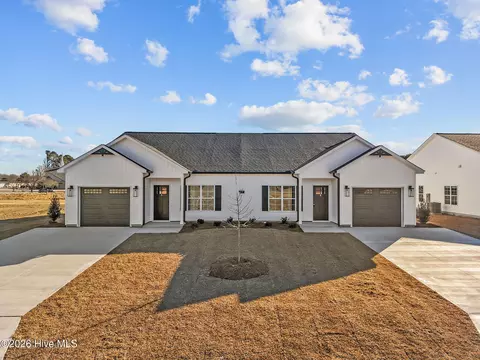 117 Lady O Dr #B, Greenville, NC 27834