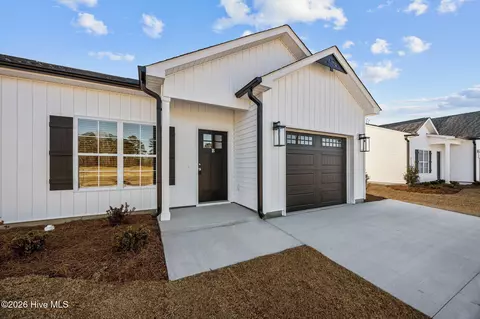 117 Lady O Dr #B, Greenville, NC 27834