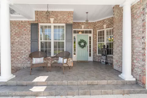 3785 Club Cottage Dr, Southport, NC 28461