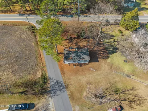 23 Church Ln, Plymouth, NC 27962