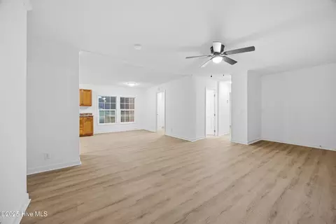 131 Faris Dr, Grandy, NC 27939 photo 9