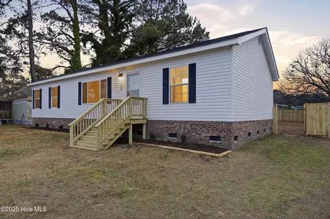 131 Faris Dr, Grandy, NC 27939 photo 6