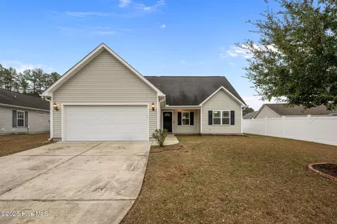 3603 Delesa Ct, New Bern, NC 28560