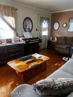 206 N Mccaskey Rd, Williamston, NC 27892 photo 2
