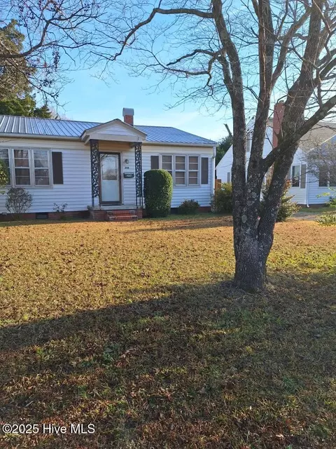 206 N Mccaskey Rd, Williamston, NC 27892