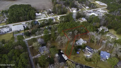 50 Gilgo Rd, Oriental, NC 28571
