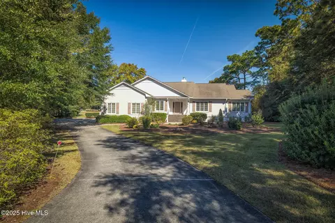 201 Small Dove Ct, Wilmington, NC 28412