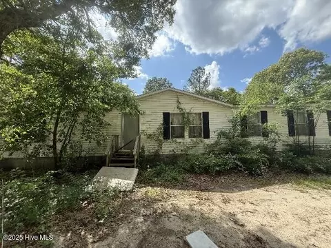 153 Longbrook Rd, Aberdeen, NC 28315