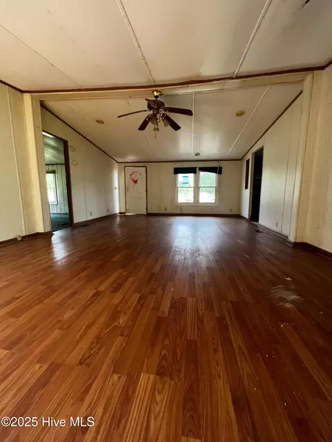 84 Hardy Dr, Snow Hill, NC 28580 photo 5