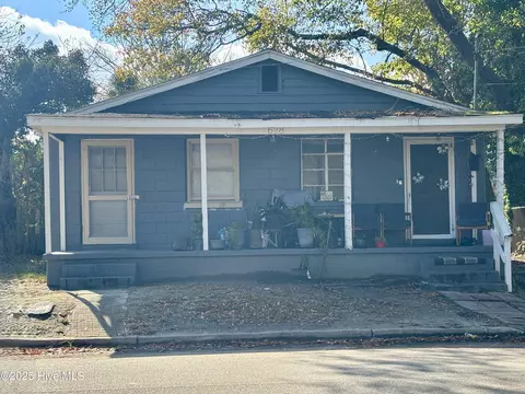 628 Viola St E, Wilson, NC 27893