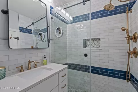 Bath - 45 Everette Rd, Pinehurst, NC 28374 photo 1 of 5
