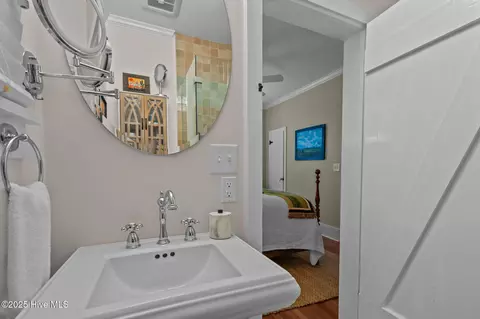Bath - 45 Everette Rd, Pinehurst, NC 28374 photo 2 of 5