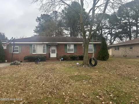 2202 Imperial Ave E, Wilson, NC 27893