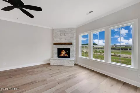Living - 1071 Montevallo Ln, Ayden, NC 28513 photo 1 of 4
